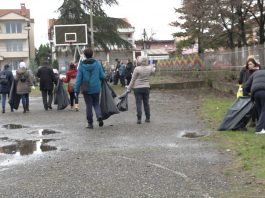 (ГАЛЕРИЈА) Кој сè чистеше заедно со „Не биди ѓубре“