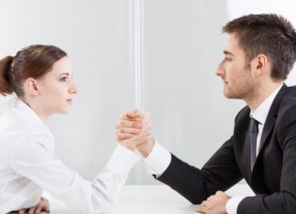 Во Македонија мажите се подобро платени од жените