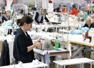 Продолжуваат неправдите кон работниците: 30 конфекции од источниот регион манипулирале со исплатата на К-15