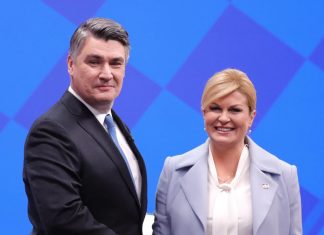 Хрватска денес избира претседател