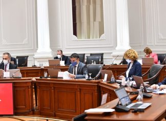 Владата ќе одлучува за еколошката такса и помал ДДВ за струјата